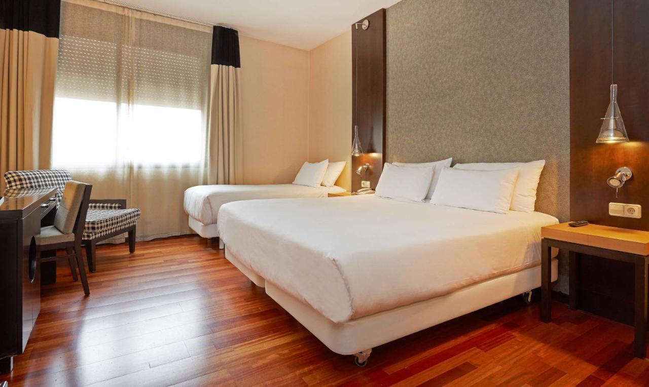 Nh Eixample Hotel